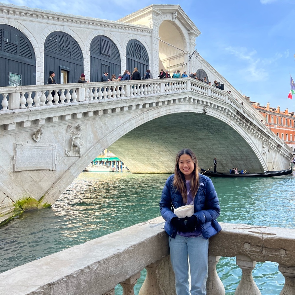 Meet your Posher, Ashlee